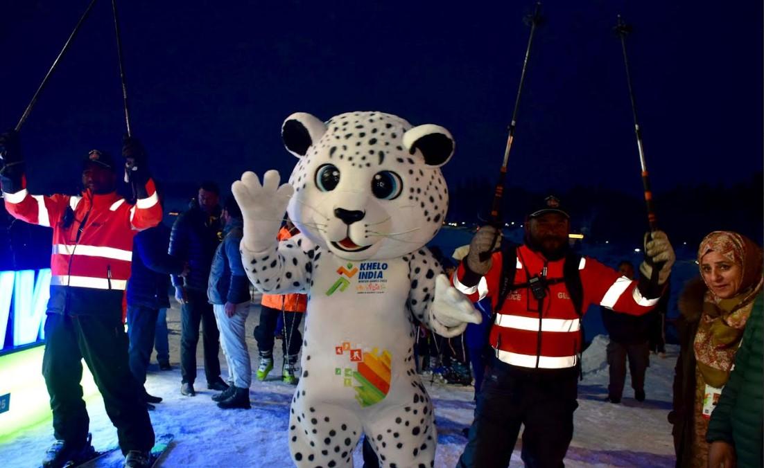 Lieutenant Governor attends inaugural ceremony of 5th Khelo India Winter Games at Gulmarg