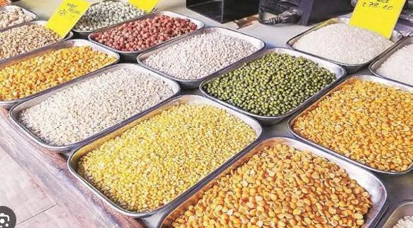 Government extends free import policy for Yellow Peas for 3 months and Urad for 1 year