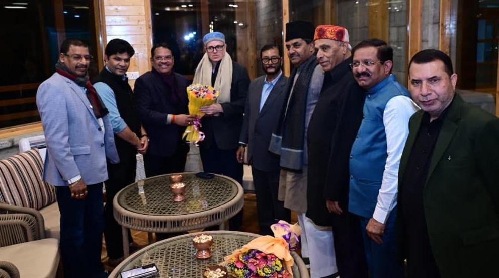 Parliamentary Standing Committee on Energy meets CM Omar Abdullah in Gulmarg