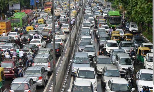 Delhi Ban on entry of commercial goods vehicles below BS-IV norms kicks in