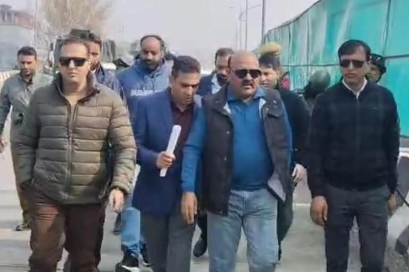 Deputy Chief Minister reviews progress of ongoing works on Sanat Nagar Flyover