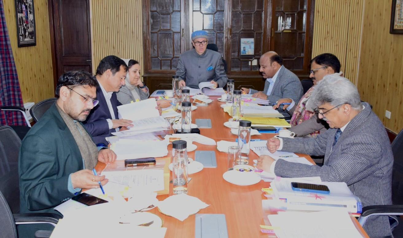 Cabinet meeting underway at CMs residence to discuss Quota issue among key administrative matters