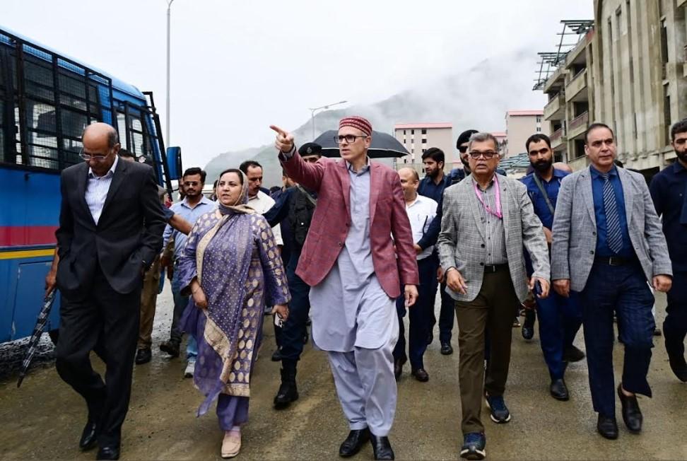 CM Omar Abdullah reviews AIIMS Awantipora progress, calls for timely completion