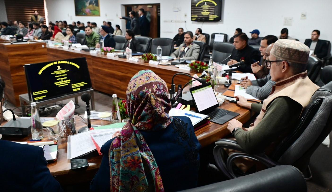 CM Omar Abdullah Chairs Review Meeting on Development Works in Kathua
