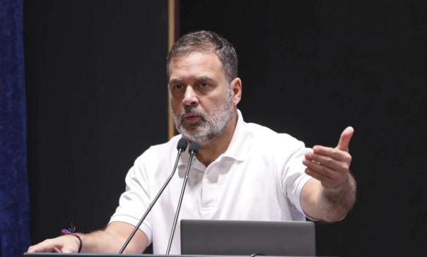 Govt wants to do with workers what it did with farmers: Rahul slams MGNREGA repeal