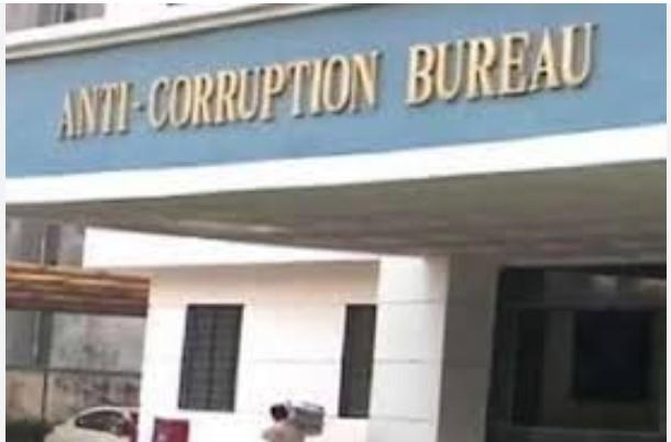 ACB produces chargesheet against Patwari, other in trap case