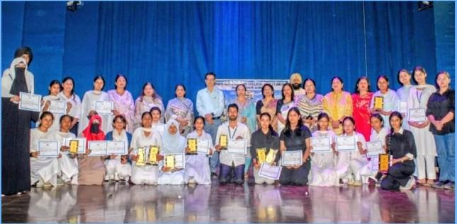 GCW Gandhinagar Hosts District-Level Road Safety Awareness Programme-2026