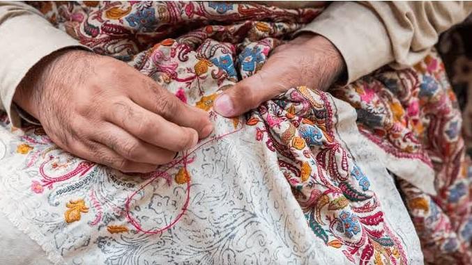 Branding, packaging of Kashmir Handicrafts hold key to target newer markets