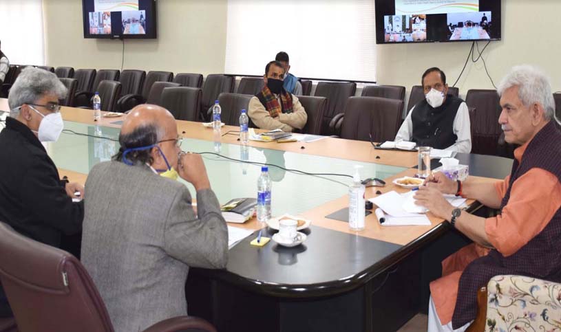 Lt Governor reviews core features of JK Health Insurance scheme
