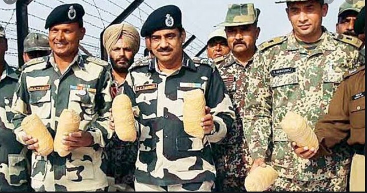 BSF seizes 22 kg heroin smuggled from Pakistan in Gurdaspur sector