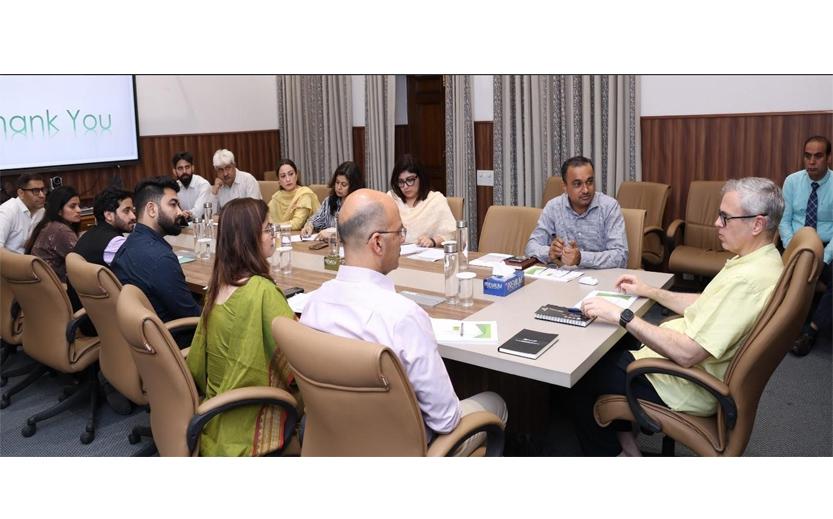 CM Omar Abdullah reviews plan for expansion and modernization of JK House properties across India