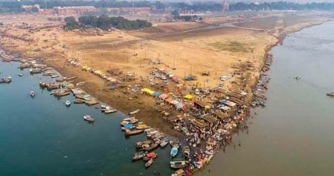 Satish Sharma flags off special bus to clean sacred ghats at Prayagraj