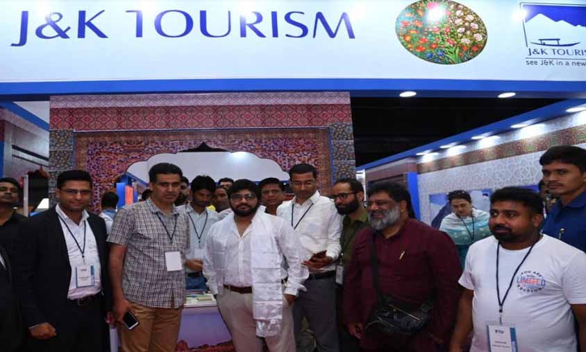 J&K stall in TTF-2023 at Kolkata draws huge crowds