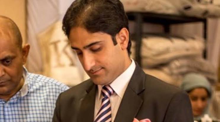 SMC Mayor Junaid Matoo to face trust vote on Tuesday, High voltage drama expected