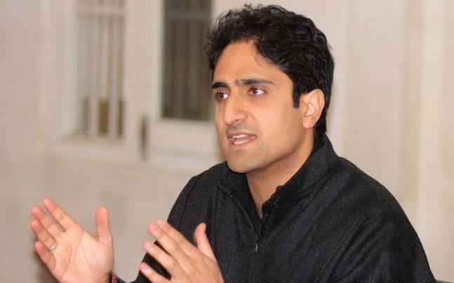Mainstream leaders in Kashmir are being hunted and hounded: Srinagar Mayor  