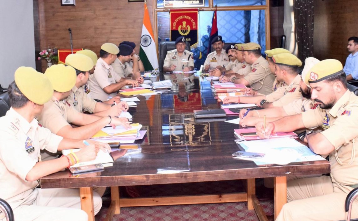 SSP Kishtwar conducts Crime and Security review meeting in View of Ongoing Shri Machail Mata Yatra-2024