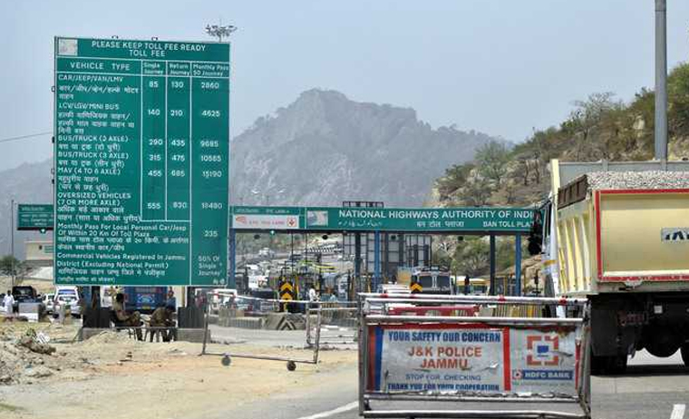 2 injured in scuffle, 3 arrested at  Ban Toll Plaza Jammu