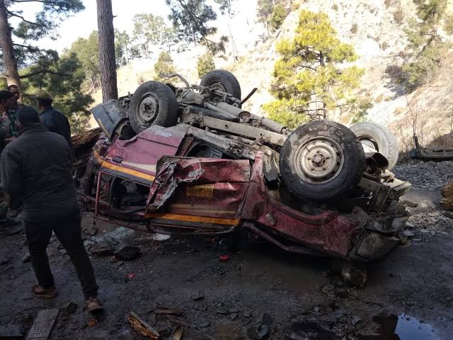 Woman killed, 3 persons injured as vehicle falls into gorge in Poonch