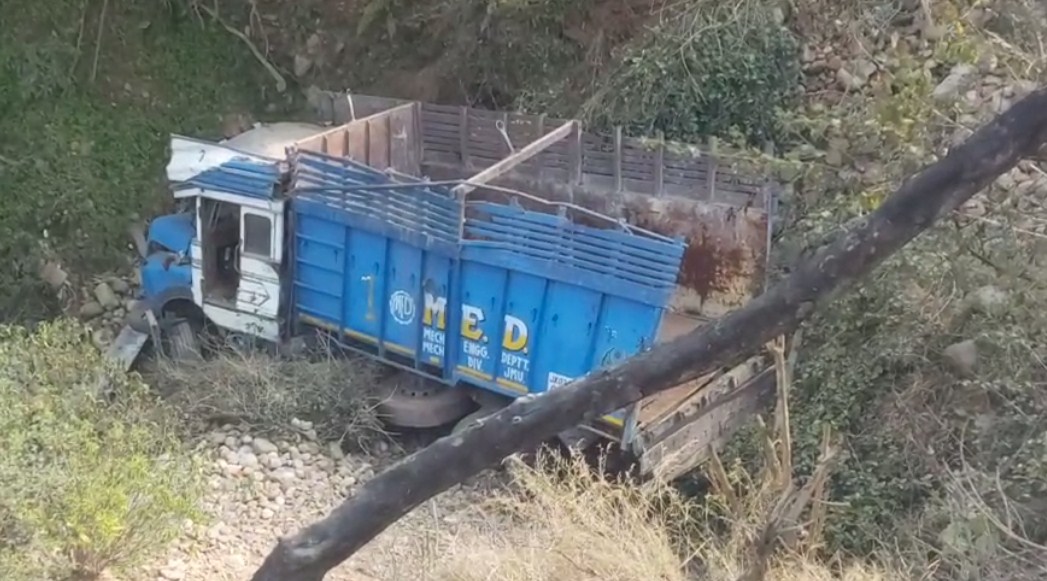 Two killed as truck plunges into gorge in Jammu