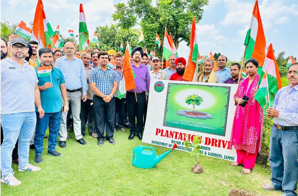 Jammu Celebrates 78th Independence Day with Tiranga Rally, Pledge, and Plantation Drive