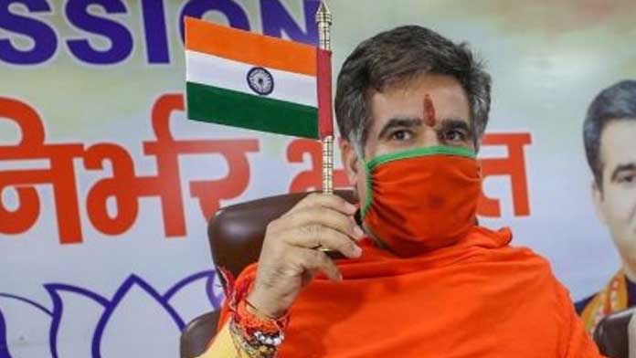 Some leaders still dreaming about restoration of Art 370, it”s next to impossible: Ravinder Raina