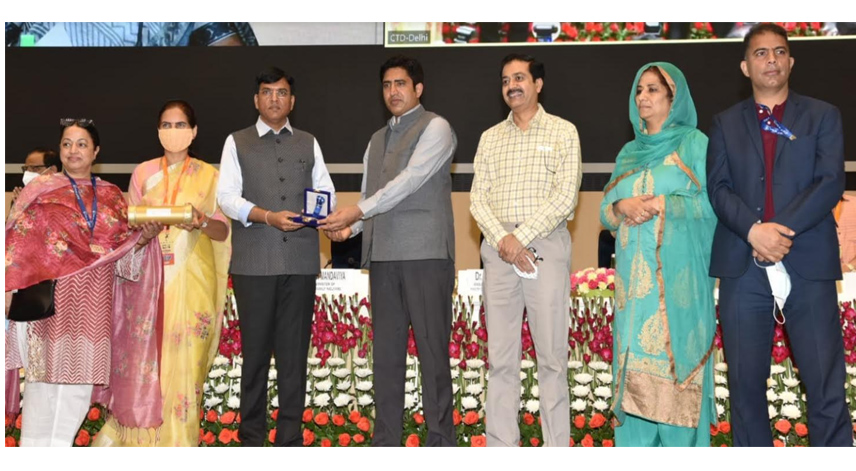 3 Kashmir districts receive gold medals n World TB Day