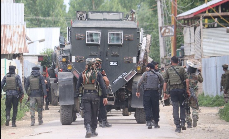 2 terrorists killed in encounter with security forces in J-K’s Shopian