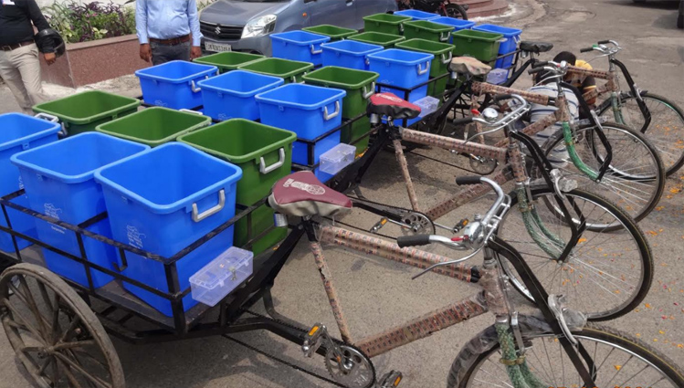 JMC distributes 28 Tricycles in various wards of Jammu city