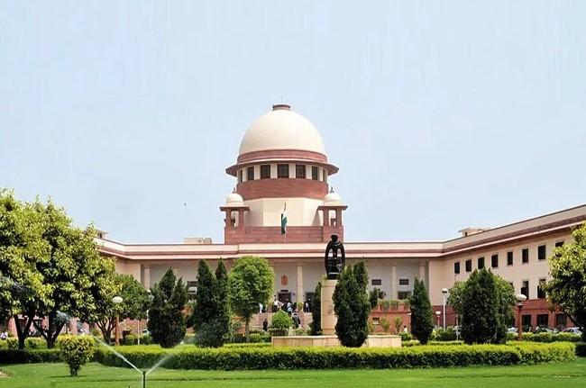 Supreme Court issues notice to Centre and states on petition challenging Waqf Act, 1995