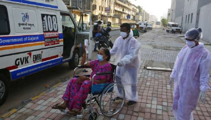 India records 2,57,299 new Covid cases, 4,194 deaths in 24 hours