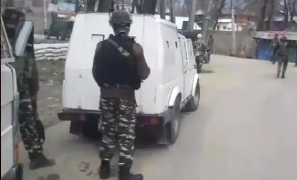 J&K: Grenade hurled by terrorists at a police vehicle in Surankote; search operations underway