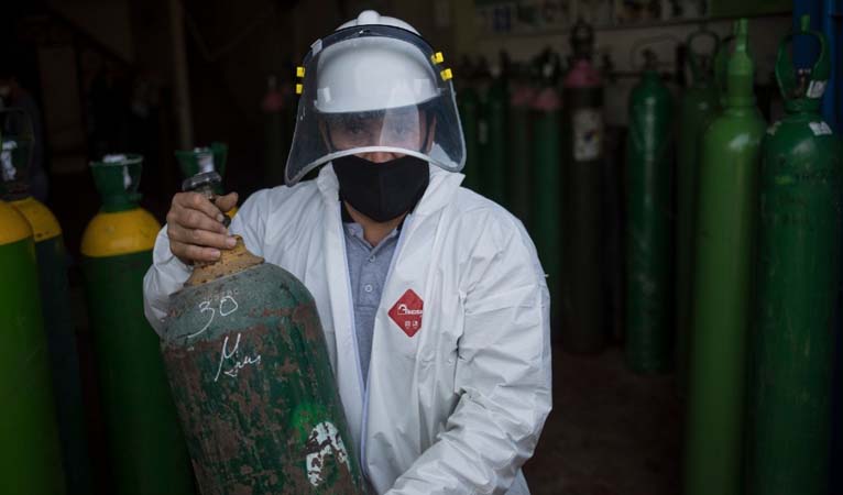Sufficient stock of Oxygen cylinders available in GMC, Associated Hospitals: Dr Digra