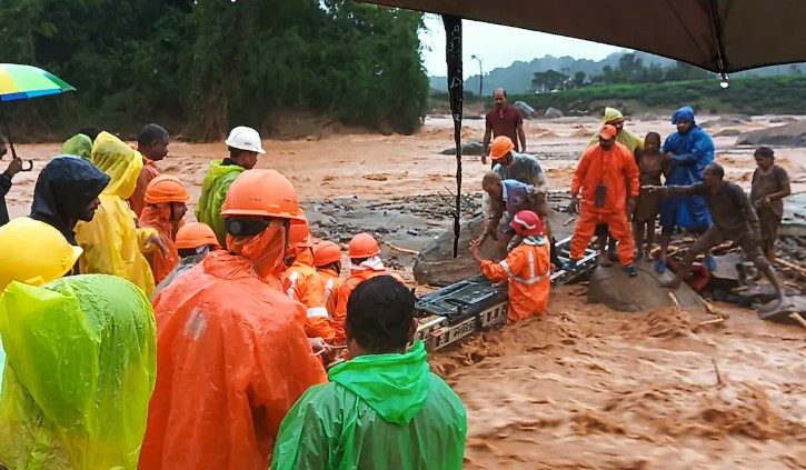 43 Killed in Wayanad Landslides, hundreds trapped after roads Swept away