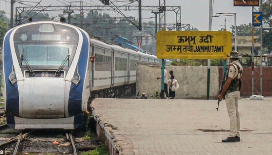 J&K Govt to convert railway coaches into COVID-19 isolation wards