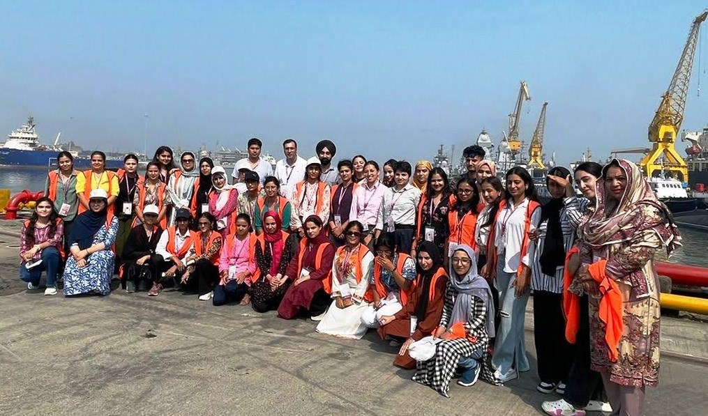 J&K students visit Mumbai Naval Base, Dockyard; witness maritime wonders