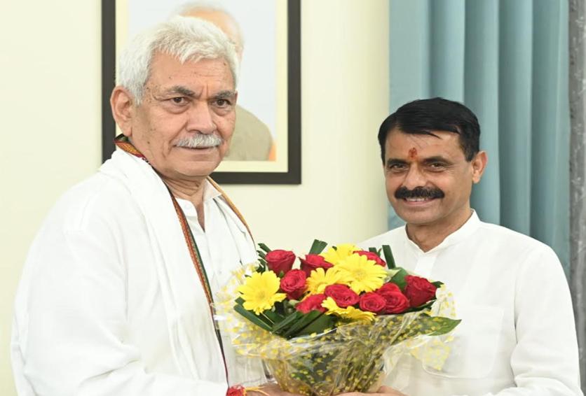 MLA Satish Sharma calls on Lieutenant Governor Manoj Sinha