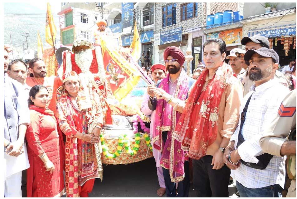 MLA, DC flag off Holy Mindhal Chandi Mata Yatra from Doda