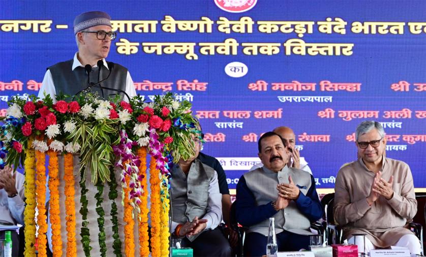 CM Omar Abdullah Seeks Inland Port for J&K at Vande Bharat Flagging Off Ceremony