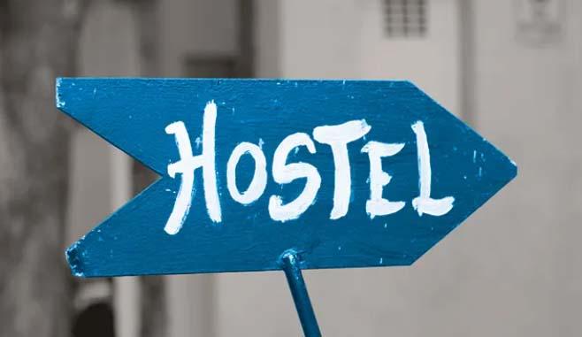 Govt announces setting up of one girls hostel in every district