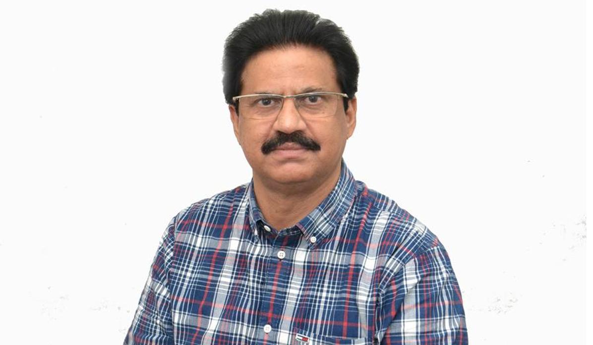 K.K Gupta extends Holi greetings