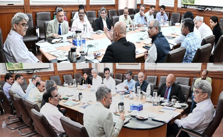 CS reviews progress on proposed strategy for commercial cultivation of MAP in J&K
