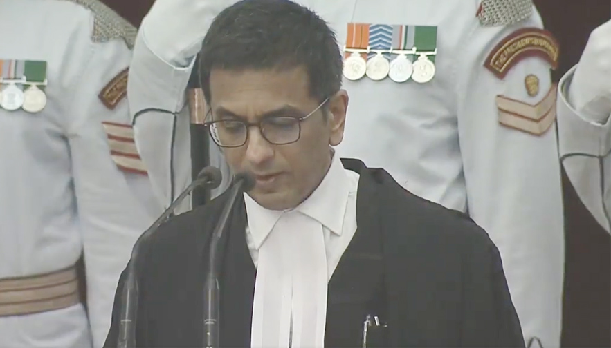 Justice DY Chandrachud becomes 50th Chief Justice of India, takes oath in Rashtrapati Bhawan