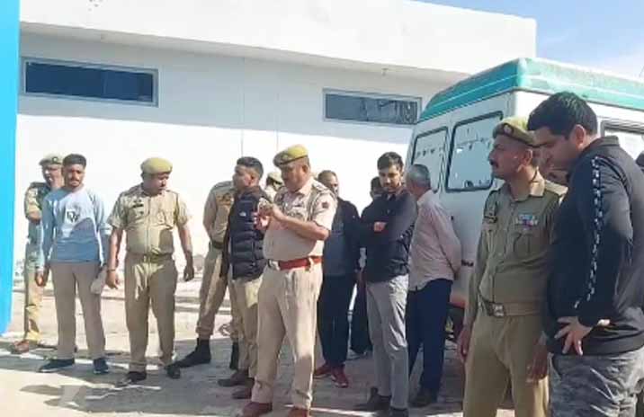 Gangster shot dead in a police encounter in Jammu, injured officer dies during treatment