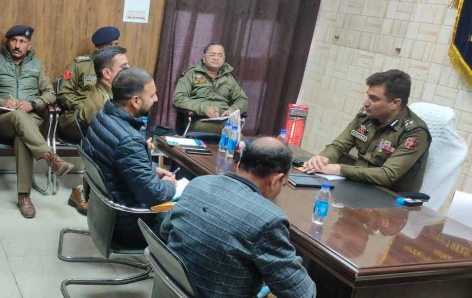 DIG U-R Range reviews security of Shri Mata Vaishno Devi Shrine Katra
