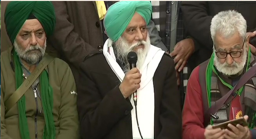 Will go ahead with 'peaceful' protest on Jan 26, say farmer leaders as they turn down SC's proposal