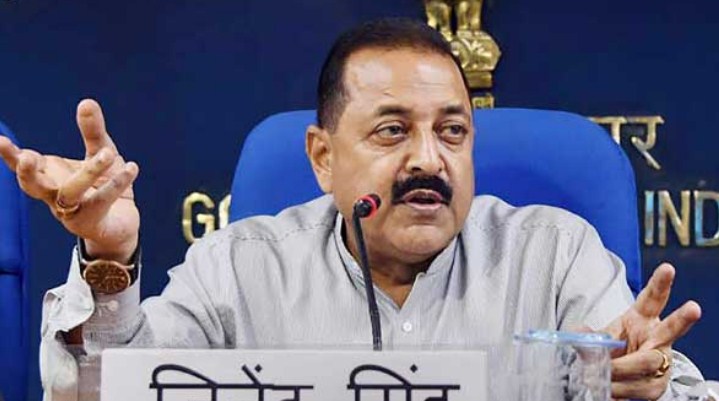  Dr Jitendra Singh reviews procurement of COVID related material out of Rs 2.5 crore MP-LAD Fund for his Udhampur-Kathua-Doda LS constituency