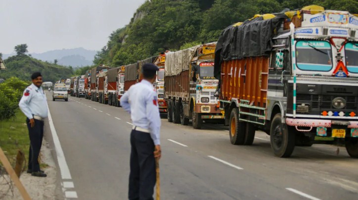 New motor vehicle rules from October 1: No need to carry driving license?