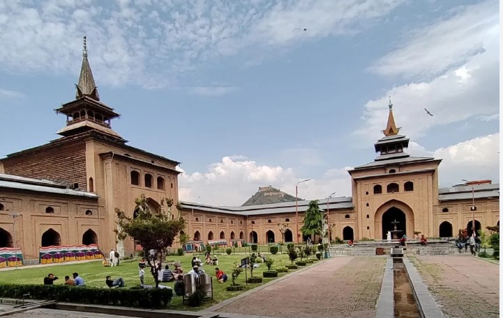 CS for ensuring sustainability of cleanliness measures in rural areas