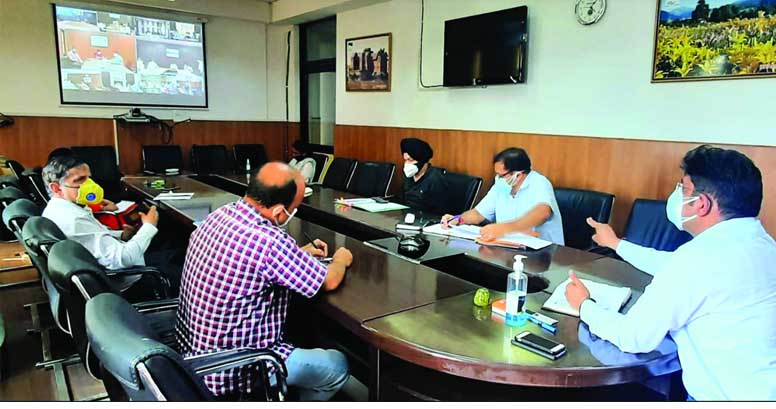 Div Com reviews water supply scenario during ongoing summer season
