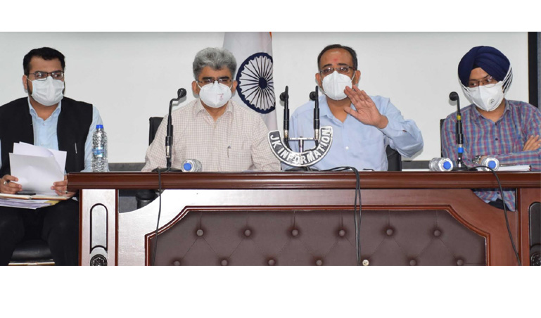 Government adopts 5 pronged strategy to contain covid spread in J&K; 36 oxygen plants in offing